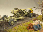 Diorama with plastic models of SdKfz 8 armored vehicle and PaK 44 anti-tank gun - photo No. 12 - close-up