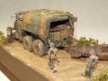 The diorama represents a scene taking place on a narrow road somewhere in Italy in 1943 - photo no 8