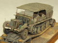 Plastic models of military vehicles from the Second World War: the Faun L900 truck and the Sd.Kfz. 7 artillery tractor - photo no 13