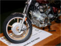 A plastic model of the Yamaha XV 1000 Virago motorcycle - photo no 6.